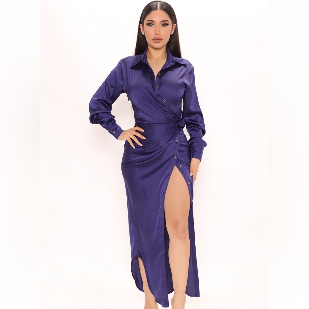 Fashion nova Gabriella Satin Maxi Shirt Dress - Navy
